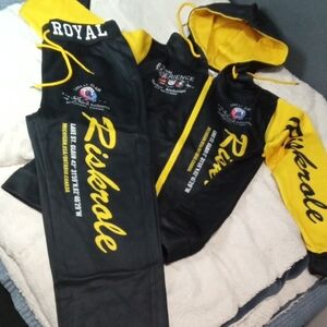Riskrole Brand New Sweat Jacket And Sweatpants with Bold Accents Free Shipping